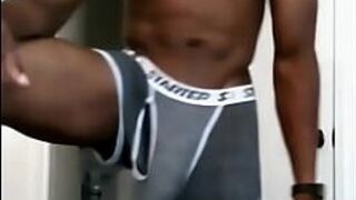 Dick slanging in starters - porn video