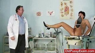 Unshaven housewife Eva visits gyno doc fuck hole inspection - porn video