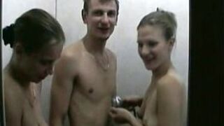 Nina invites Rufina on a threesome - porn video
