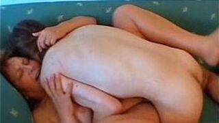 Mature fuck - porn video