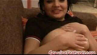 Young amateur teenager shows no limits - porn video